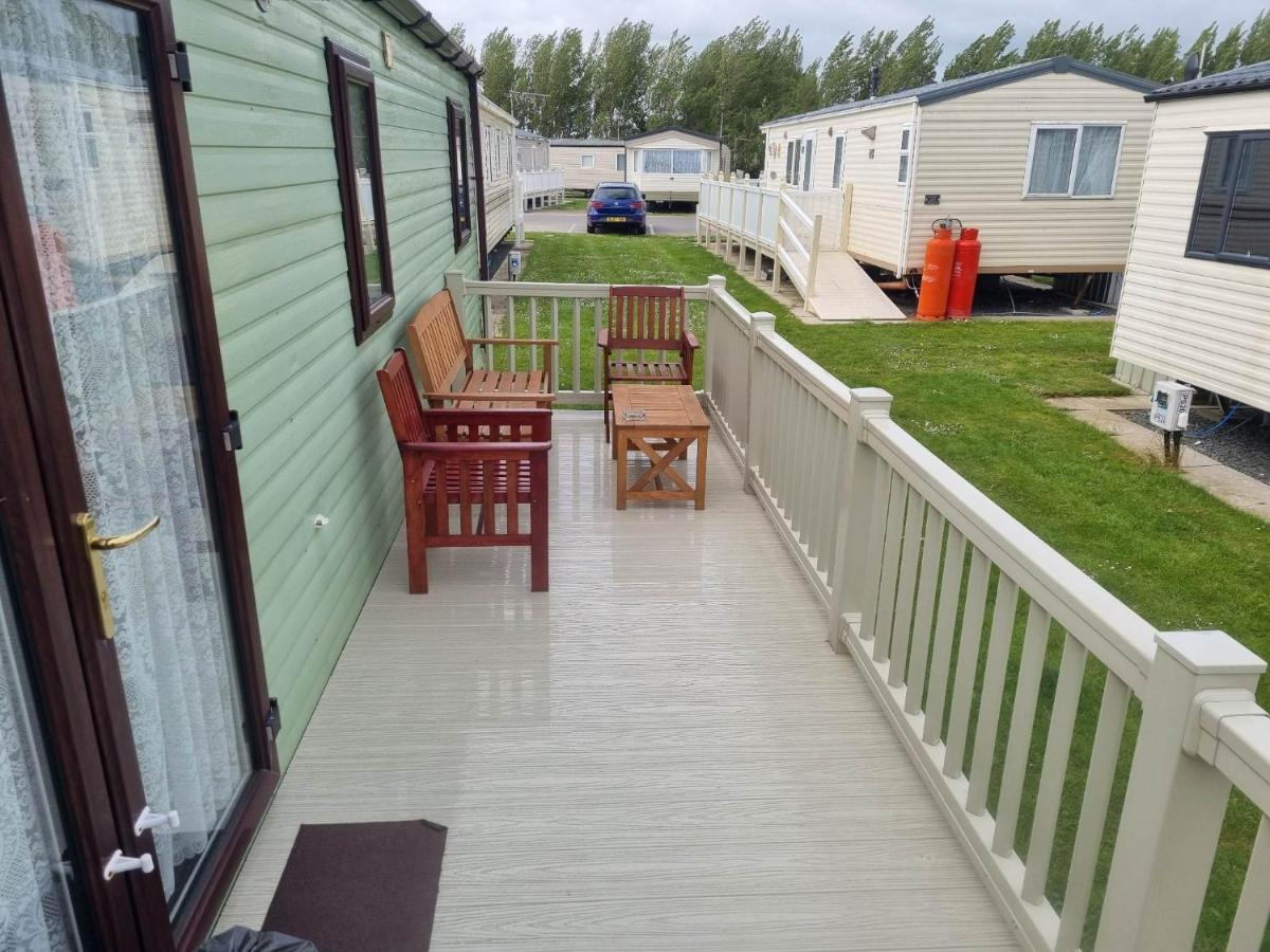 Palm Square 19 3 Bed Deluxe Caravan Chapel Saint Leonards Exterior photo